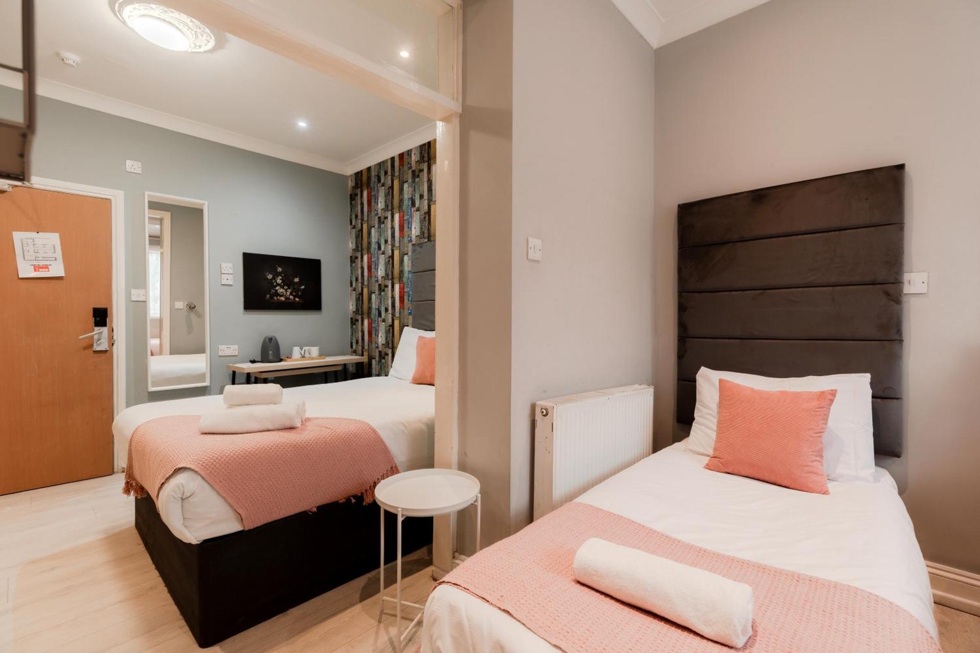 Orlando Hotel لندن المظهر الخارجي الصورة